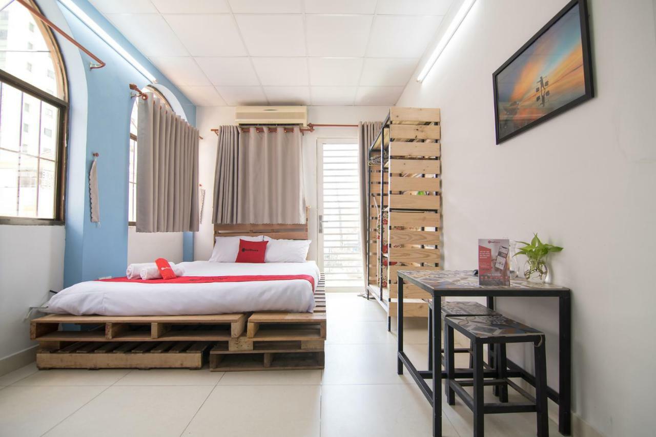 Guest house Reddoorz Near Gem Center 2*